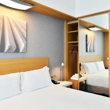 Hilton Garden North 4* Milánó