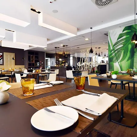 فندق هيلتون جاردن إن نورث ميلان