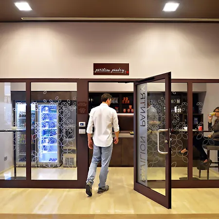 هيلتون جاردن إن نورث 4* ميلان