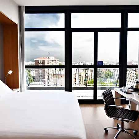 هيلتون جاردن إن نورث 4*