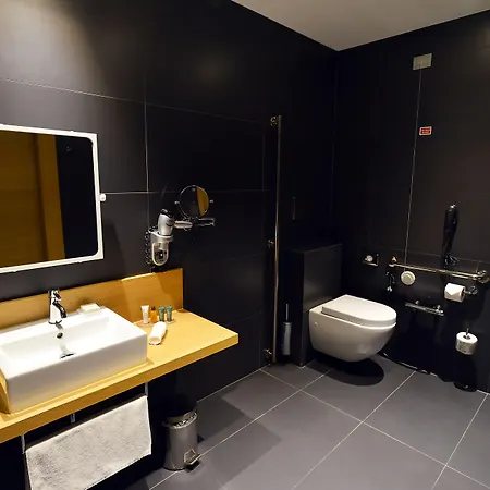 מלון Hilton Garden North