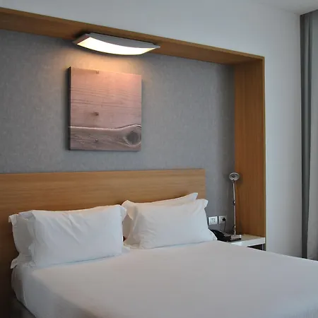 Hilton Garden North 4* Mailand