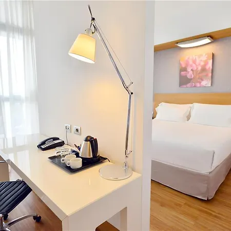 Hotel Hilton Garden North 4*